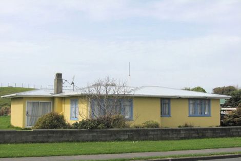 Photo of property in 44 Polson Street, Castlecliff, Whanganui, 4501