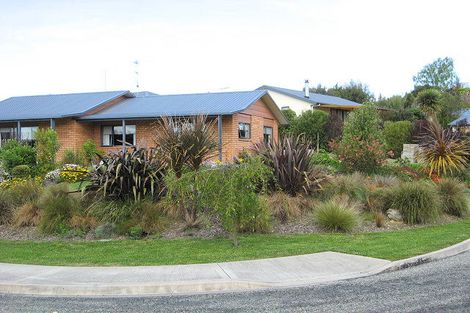 Photo of property in 6 Lionel Place, Mapua, 7005