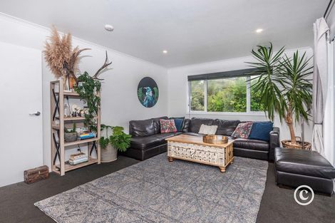 Photo of property in 28 Allen Terrace, Tawa, Wellington, 5028
