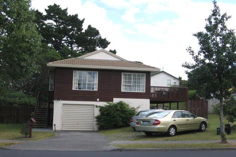 Photo of property in 54 Unsworth Drive, Unsworth Heights, Auckland, 0632