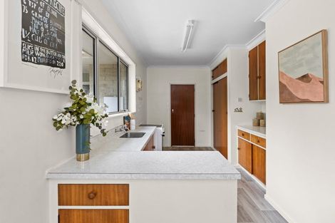 Photo of property in 332 Clifton Road, Te Awanga, 4102