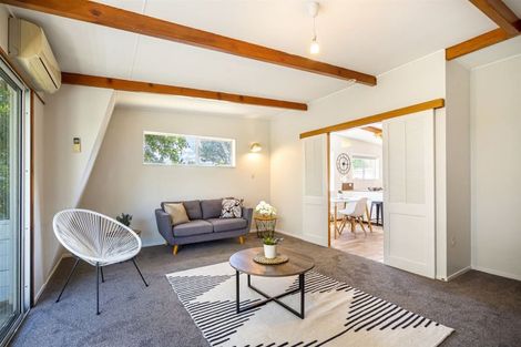 Photo of property in 2/35a Rangatira Road, Beach Haven, Auckland, 0626