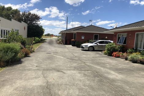 Photo of property in 48 Botanical Road, Takaro, Palmerston North, 4412