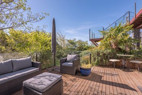 Photo of property in 227 Cannon Hill Crescent, Mount Pleasant, Christchurch, 8081
