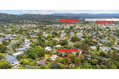 Photo of property in 48 Derwent Crescent, Titirangi, Auckland, 0604