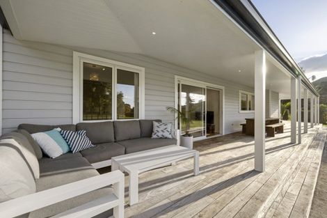 Photo of property in 27a Oliver Road, Minden, Tauranga, 3171