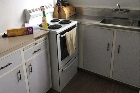 Photo of property in 38 Kimberley Grove, Westbrook, Palmerston North, 4412