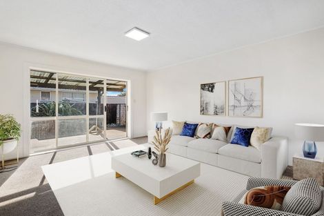 Photo of property in 2/3 Chadbury Street, Parklands, Christchurch, 8083