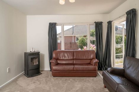 Photo of property in 147 Grimseys Road, Redwood, Christchurch, 8051