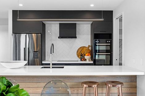 Photo of property in 4 Mckerrow Street, Marshland, Christchurch, 8083