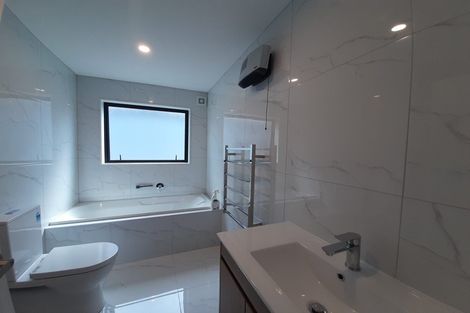 Photo of property in 79 Matakohe Road, Westgate, Auckland, 0814