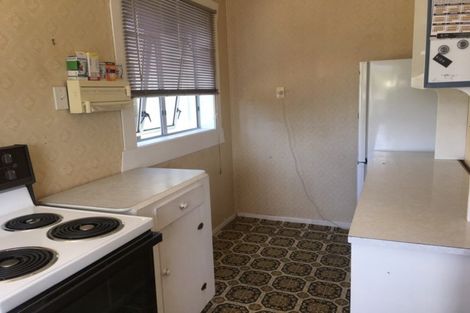 Photo of property in 96 Domett Street, Waitara, 4320