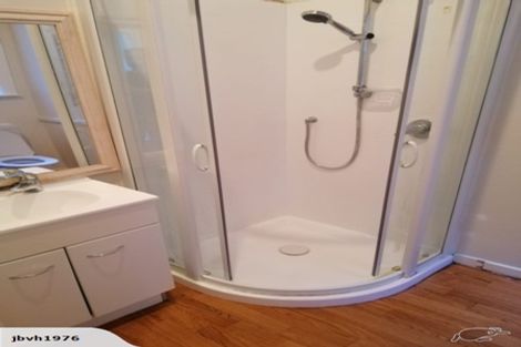 Photo of property in 5 Governor Road, Northland, Wellington, 6012