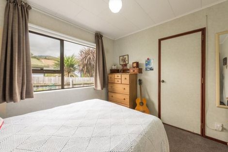 Photo of property in 2/1 Alyson Place, Stoke, Nelson, 7011