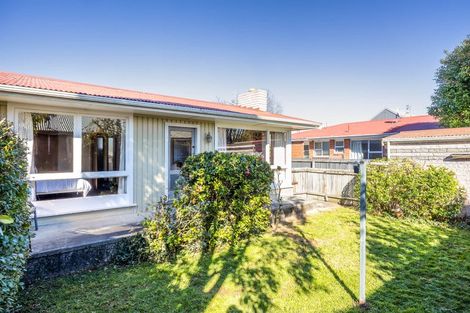 Photo of property in 2 Kiltie Street, Upper Riccarton, Christchurch, 8041