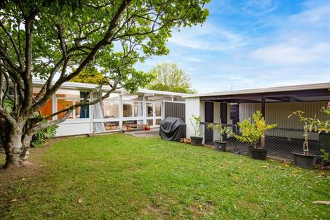 Photo of property in 3/340 Te Atatu Road, Te Atatu South, Auckland, 0610
