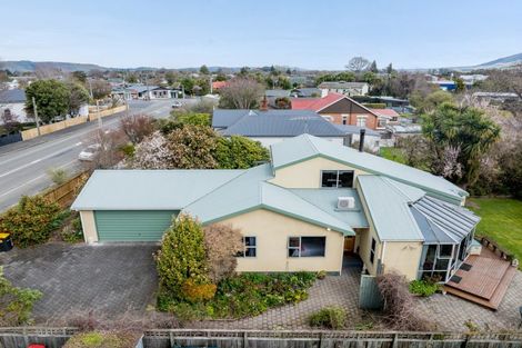 Photo of property in 10 Mountfort Street, Outram, 9019