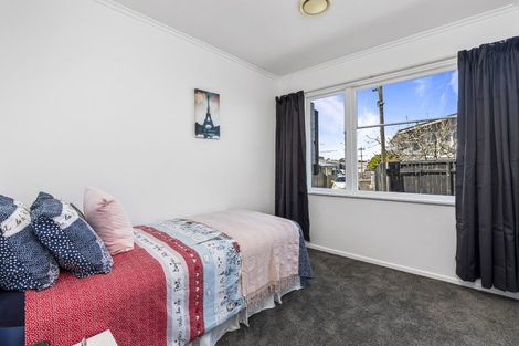 Photo of property in 202 Archers Road, Glenfield, Auckland, 0629