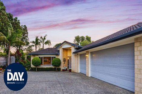 Photo of property in 2 Landing Drive, Albany, Auckland, 0632