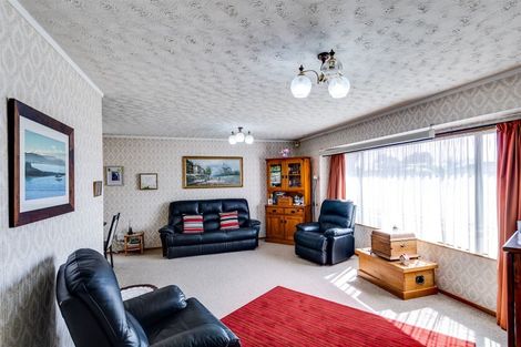 Photo of property in 56 Townshend Crescent, Greenmeadows, Napier, 4112