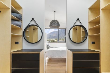 Photo of property in 6 Soudley Court, Jacks Point, Queenstown, 9371