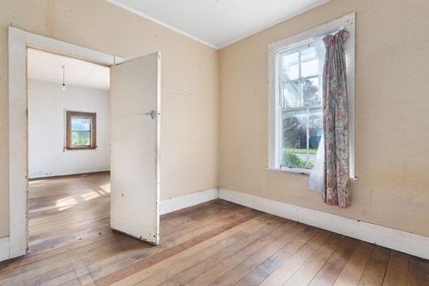 Photo of property in 28 Railway Crescent, Masterton, 5810