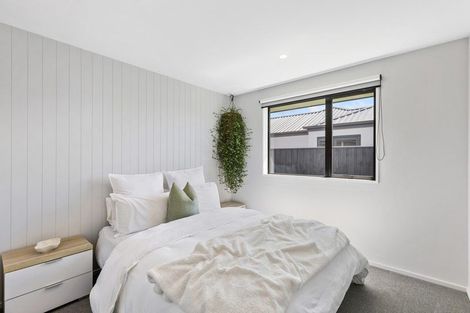 Photo of property in 5 Cousins Street, Woodend, 7691