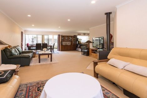 Photo of property in 7 Frame Place, Owhata, Rotorua, 3010