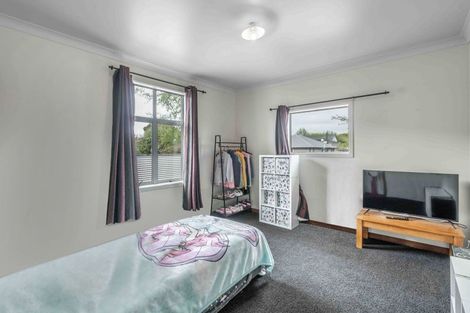 Photo of property in 124 Newcastle Street, Windsor, Invercargill, 9810