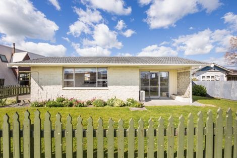 Photo of property in 83 Main Street, Foxton, 4814