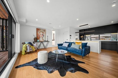 Photo of property in 5b Lomond Street, Takapuna, Auckland, 0622