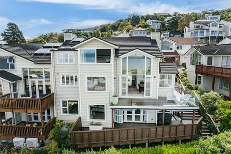 Photo of property in 5 Curnow Way, Kaiwharawhara, Wellington, 6035