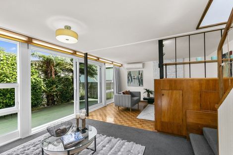 Photo of property in 44 Monaghan Avenue, Karori, Wellington, 6012