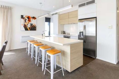 Photo of property in 4/275 Kilmore Street, Christchurch Central, Christchurch, 8011