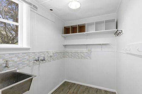 Photo of property in 17 Moonshine Road, Trentham, Upper Hutt, 5018