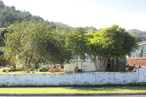 Photo of property in 202 Moanataiari Street, Thames, 3500