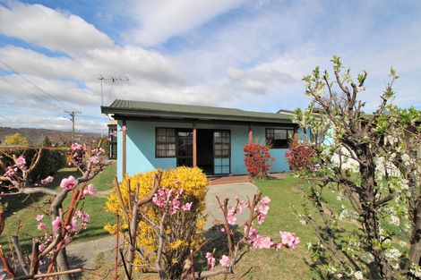 Photo of property in 12 Ashworth Street, Alexandra, 9320