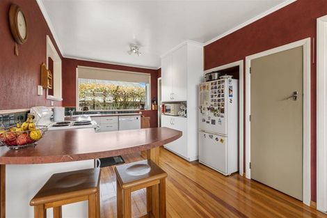Photo of property in 172 Roslyn Road, Levin, 5510