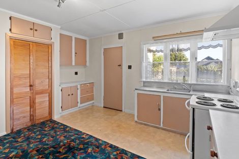 Photo of property in 8 Norbiton Road, Foxton, 4814