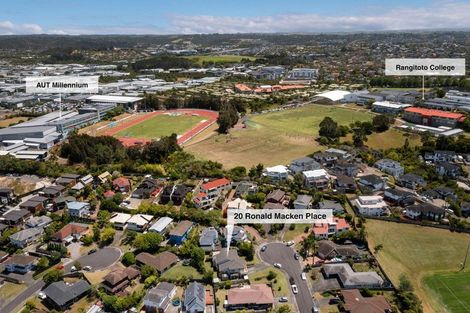 Photo of property in 20 Ronald Macken Place, Windsor Park, Auckland, 0632