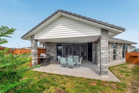 Photo of property in 14 Kanono Close, Papamoa Beach, Papamoa, 3118