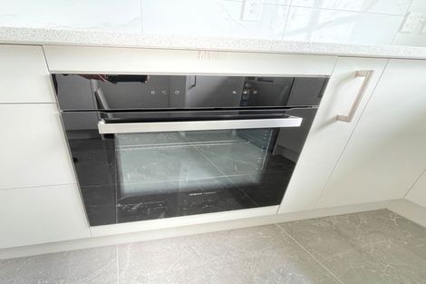 Photo of property in 57 Lynwood Road, New Lynn, Auckland, 0600