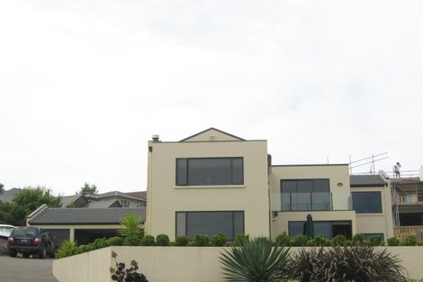 Photo of property in 15 Somerton Rise, Westmorland, Christchurch, 8025
