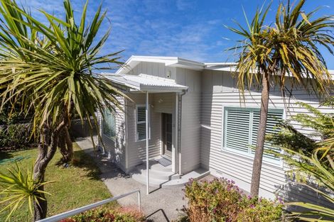 Photo of property in 131 Seatoun Heights Road, Miramar, Wellington, 6022