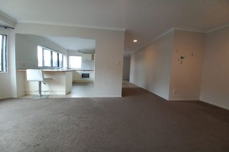 Photo of property in 1/12 Solana Court, Botany Downs, Auckland, 2010
