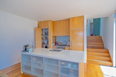 Photo of property in 18 Pine Grove, Tairua, 3508