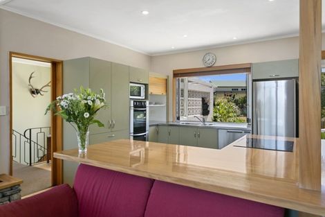 Photo of property in 66 Kurupae Road, Hilltop, Taupo, 3330