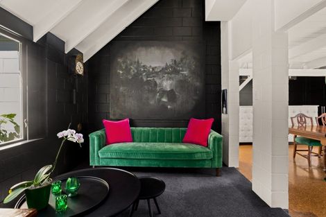 Photo of property in 15 Muritai Crescent, Havelock North, 4130