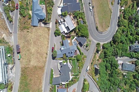 Photo of property in 2 Challenger Lane, Redcliffs, Christchurch, 8081