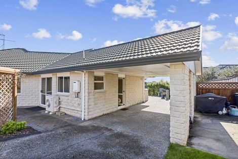 Photo of property in 111 Milne Drive, Paraparaumu, 5032